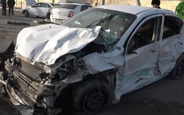 В Нукусе пьяный водитель устроил масштабное ДТП