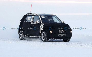 Появились кадры с испытаний самого маленького кроссовера Hyundai