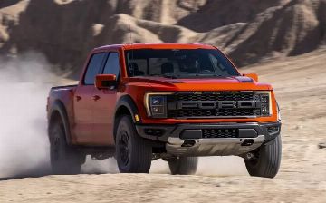 Новый «заряженный» пикап: Ford оставил F-150 Raptor прежний мотор