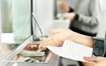 Названы самые активные узбекские банки 