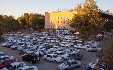 Узбекистанцы пожаловались на отсутствие парковочных мест возле домов