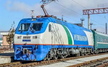 В Узбекистане девушка пыталась совершить суицид, бросившись под поезд