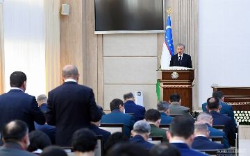 Президент поручил увеличить зарплату всех сотрудников внутренних дел на 30% 