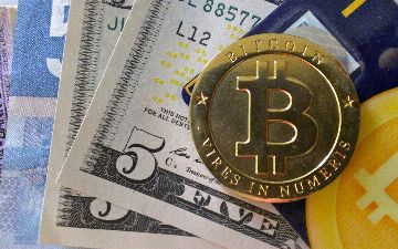 Биткоин вновь побил исторический рекорд