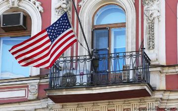 The Washington Post: дипломаты США в России попросили привить их «Спутником V» из-за нехватки американских вакцин