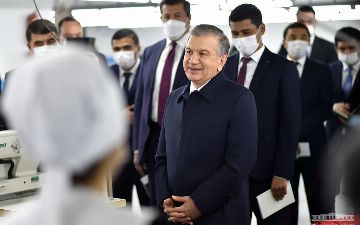 Президент заявил о необходимости бороться со случаями, когда мужья запрещают женам работать