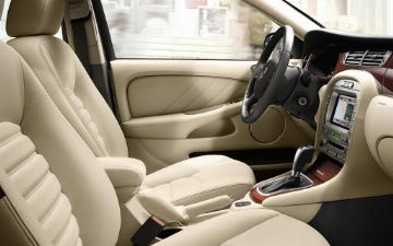 Запах нового автомобиля признан опасным для здоровья человека