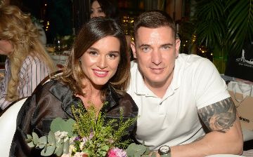 За мужа порвет: Ксения Бородина продолжает оправдывать своего мужа