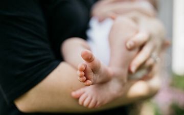 Узбекистанка пыталась продать своего младенца за несколько тысяч долларов