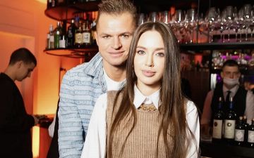 «Мне нравится сидеть на ее шее!»: футболист Дмитрий Тарасов о своей жене Анастасии Костенко