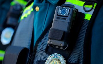 Некоторых сотрудников ОВД обеспечат бодикамерами