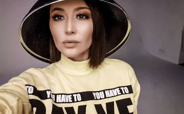 Певица Лола вместе со своей дочкой записала вирусный тренд для TikTok