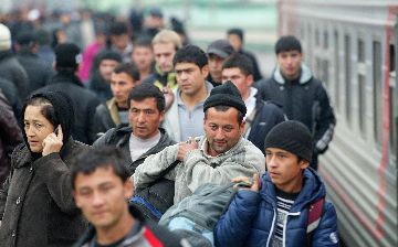 Обнародовано число мигрантов из Узбекистана с начала 2021 года