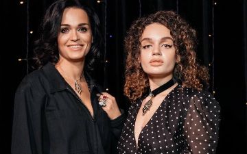 Хейтеры довели до истерики дочь звезды Славы, Александру