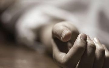 В Хорезме девушка повесилась после избиения своим свекром