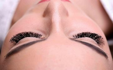 Как снять наращенные ресницы в домашних условиях