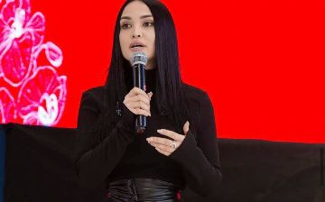 Луиза Расулова расплакалась в свой день рождения - видео