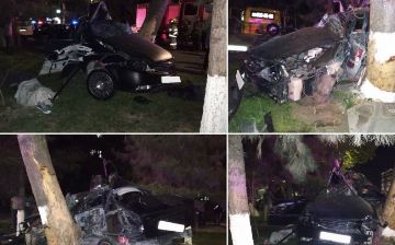 В Ташкенте водитель «Ласетти» врезался в дерево и погиб