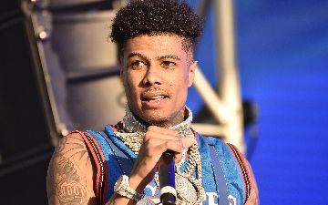 Американский рэпер жестоко избил соседа за просьбу не шуметь - видео