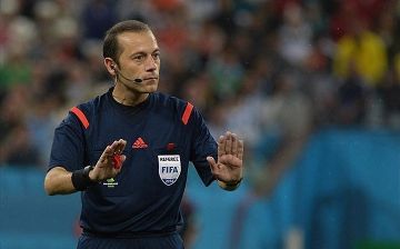 Стало известно, какие формы наденут арбитры на Евро-2020