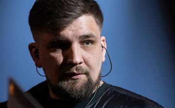 Баста посоветовал Нурмагомедову стать министром культуры Дагестана