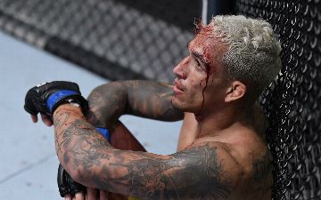 Чемпион UFC сравнил Оливейру с Нурмагомедовым