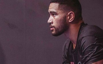 После вмешательства в драку боец MMA оказался при смерти