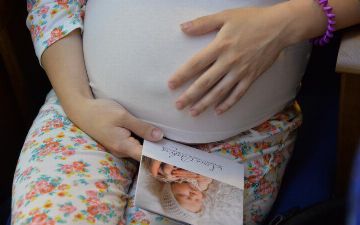 Барно Исламова рассказала, нужно ли предохраняться от беременности после вакцинации 