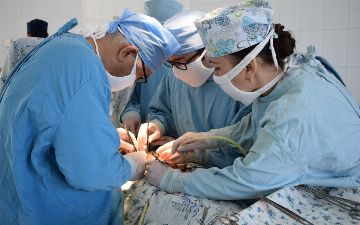В Узбекистане стали проводить сложные хирургические операции
