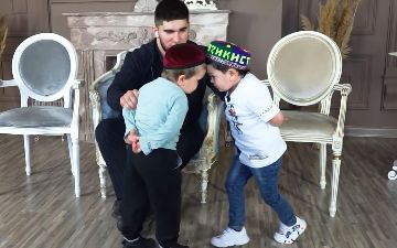 Бывший чемпион UFC Генри Сехудо вызвал на бой Хасбика и Абдурозика