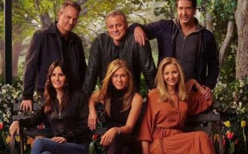 Почему в сериале «Друзья» отсутствуют темнокожие актеры?