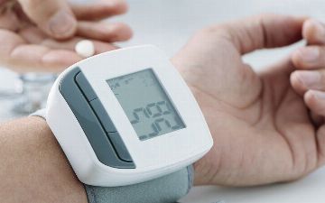 Кардиолог рассказала о смертельной опасности низкого давления