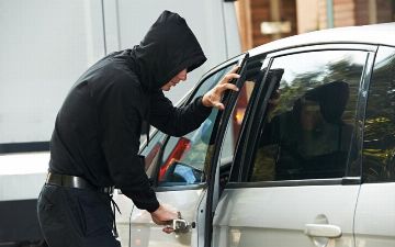 В Ташкенте задержали взломщиков машин, укравших больше 45 млн сумов