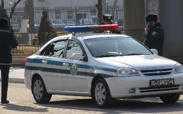 В Андижане молодой человек был пойман за рулем милицейской машины во время съемок видео для TikTok