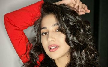 Дурдона Курбонова ответила на вопросы о замужестве – фото 