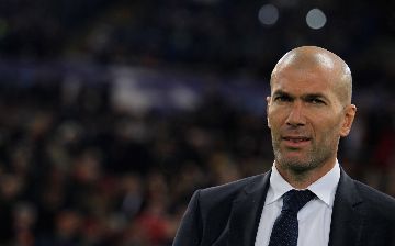 Зидан не станет тренировать в следующем сезоне и планирует возглавить сборную Франции 