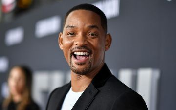 Фанаты Уилла Смита создали мем с его фото с тренажерного зала - фото