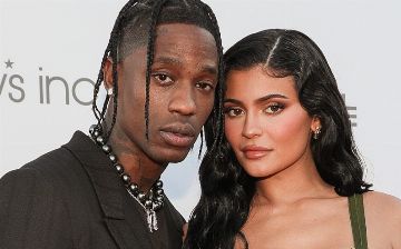 Кайли Дженнер и Трэвис Скотт появились вместе на красной дорожке - фото