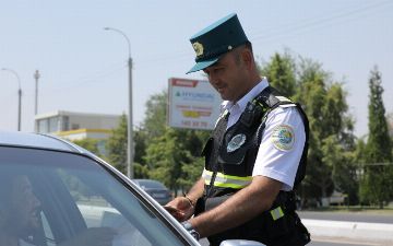 Сотрудник ДПС Ангрена выписывал 50 протоколов в день: ГУВД Ташобласти назначило служебное расследование