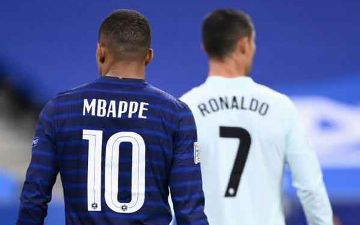 Роналду и Мбаппе поменялись футболками после матча Франция – Португалия на Евро-2020 