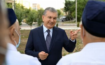 «Ваше счастье - мое счастье», — Шавкат Мирзиёев пообщался с жителями махалли «Саховат» в Сергелийском районе