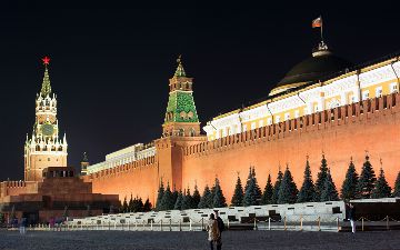 Отныне в московские кафе и рестораны будут пропускать только по QR-коду