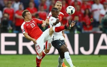 Французы и швейцарцы уже решили, кто начнет матч со стартовых минут