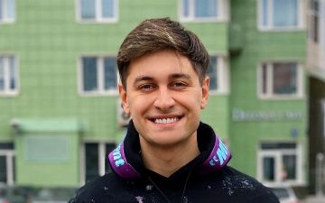 Блогер Дава Манукян решил участвовать в шоу «Холостяк»