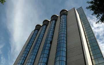 ЦБ пригрозил санкциями коммерческим банкам за несоблюдение прав потребителей