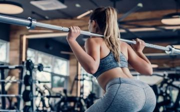 Как правильно делать упражнения на ягодицы — видео