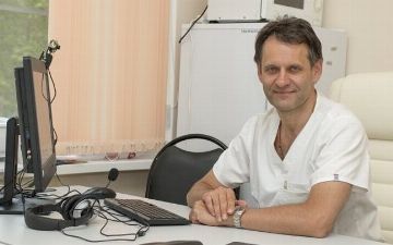 Сергей Царенко: «Вы все обречены заболеть, и многие из вас — тяжело»