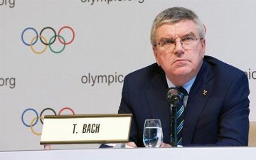 Бах разъяснил в связи с чем МОК не рассматривал отмену Олимпиады 
