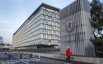 ВОЗ назвала основную причину роста новых случаев коронавируса в мире