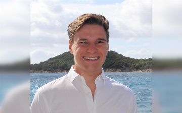 Богатейший человек мира возьмет в космос 18-летнего студента 